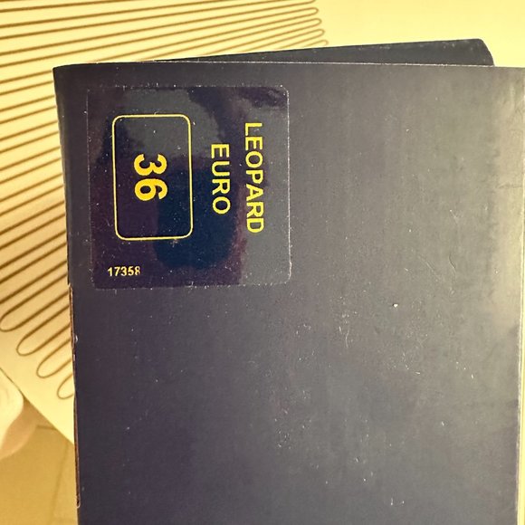 BNIB Charix Leopard 36 (US Size 6 Women's) - Picture 3 of 5